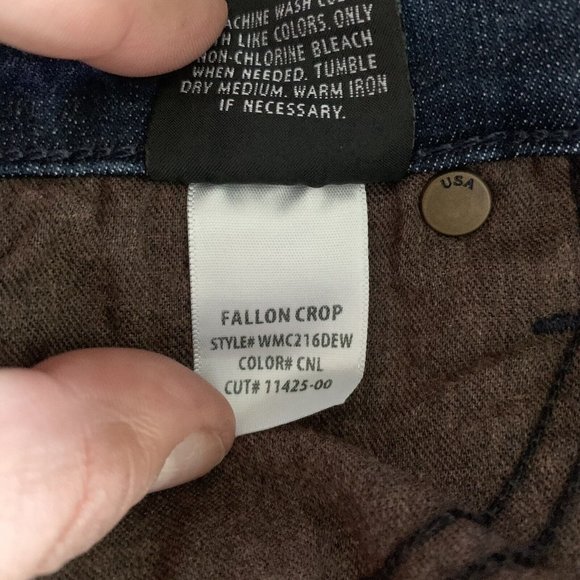 Hudson Shorts Womens 26 Blue Denim Dark Wash Raw Hem Cut Offs Fallon - Picture 8 of 8